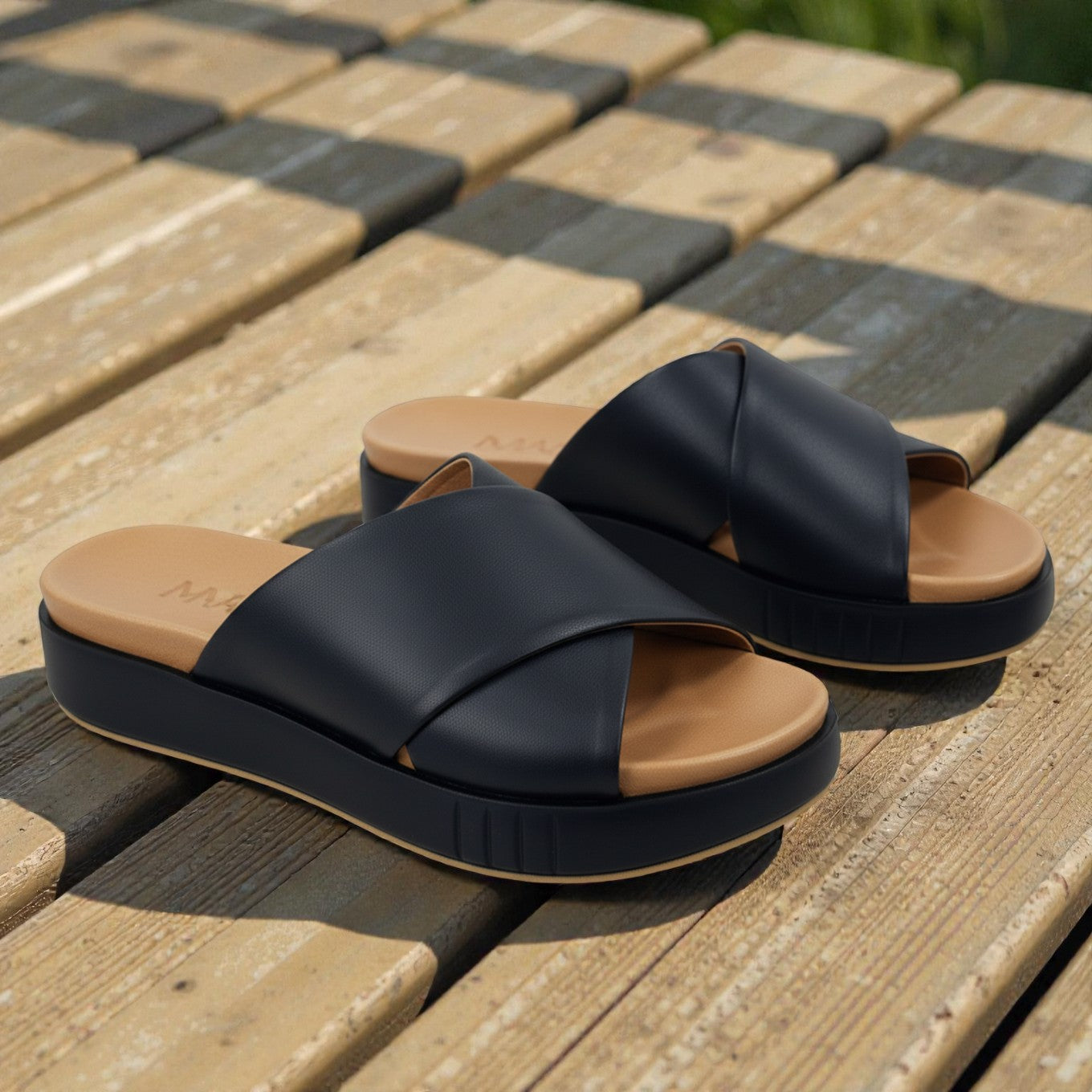 Esra black leather crossover wide strap platform slide