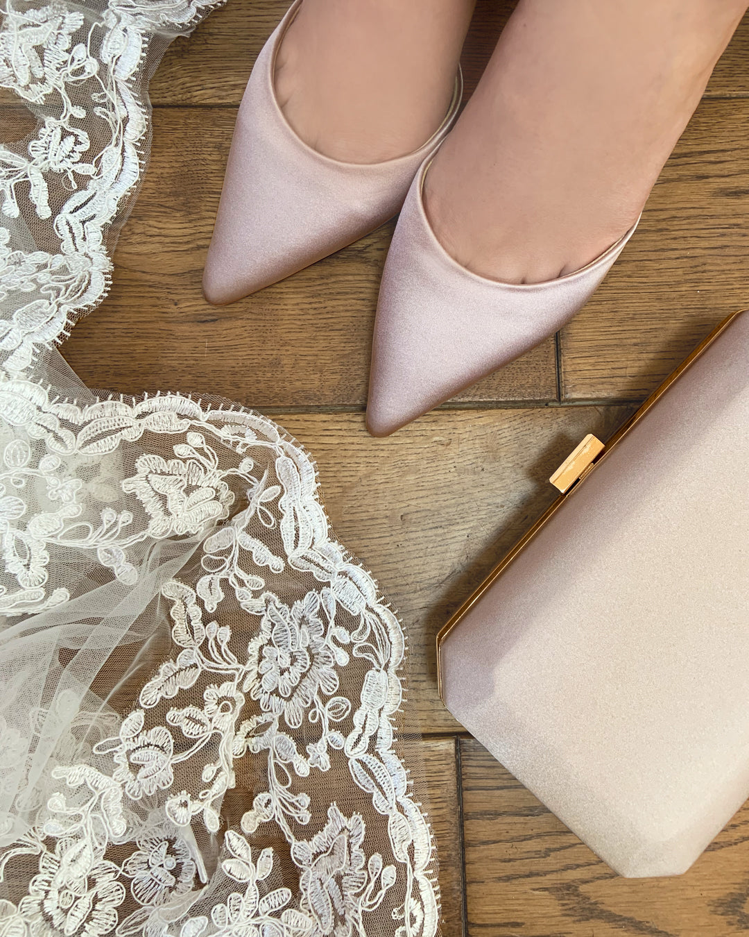 Liberty taupe block heel points
