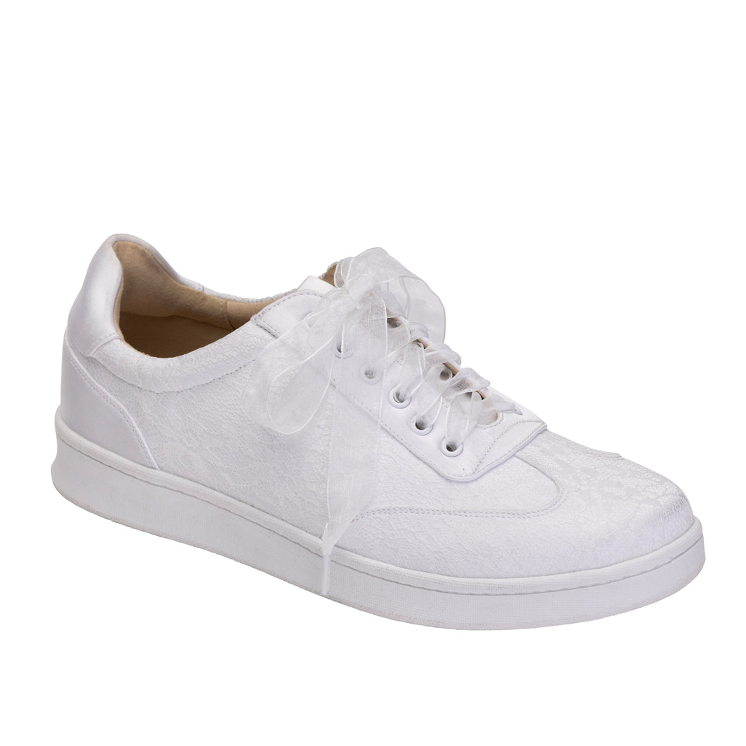 Paisley chantilly lace bridal trainer