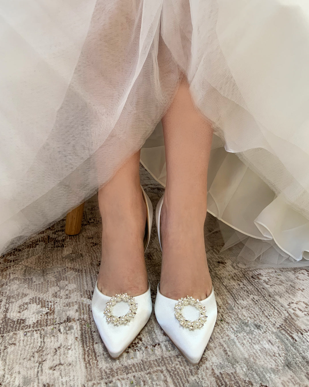 Pippa ivory diamante and pearl courts