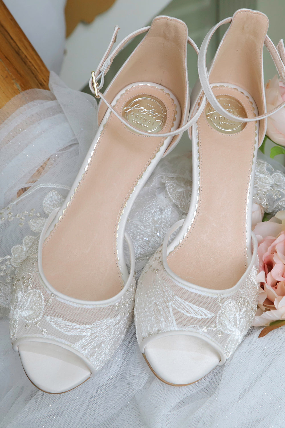 Lexy ivory SIZES 40/42 ONLY