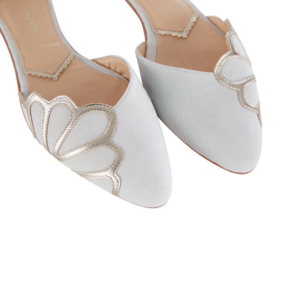 Amber ivory flats